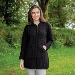 Arancrafts Merino Wool Hooded Jacket S Cable Knit Black